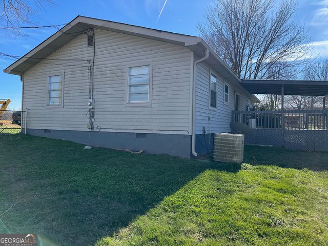 2741 Fran Mar Drive, Gainesville, GA 30506