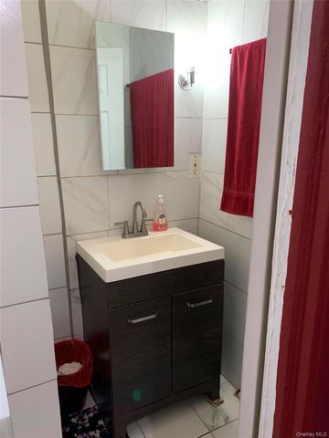 1285 Saint Lawrence Avenue, Bronx, NY 10472