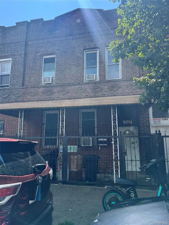 1285 Saint Lawrence Avenue, Bronx, NY 10472
