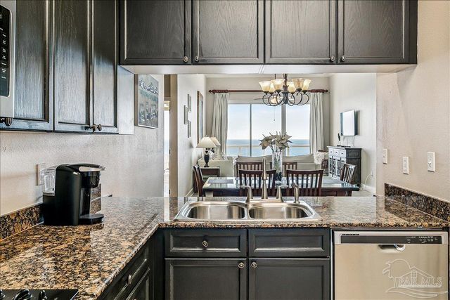 8477 Gulf Blvd 1802, Navarre Beach, FL 32566