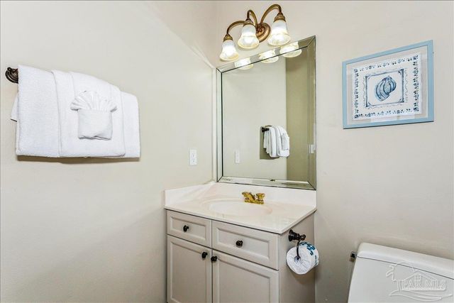 8477 Gulf Blvd 1802, Navarre Beach, FL 32566