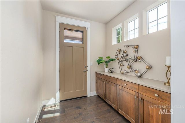 251 W Lockhart Lane, Meridian, ID 83646