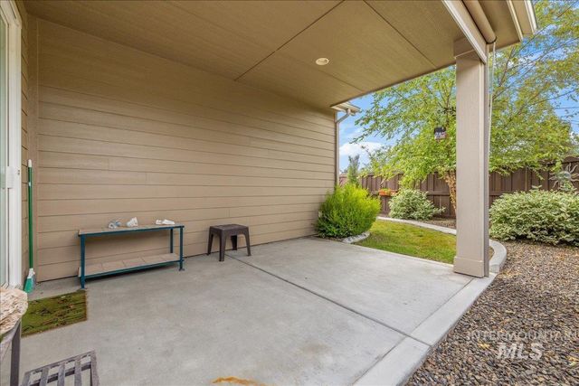 251 W Lockhart Lane, Meridian, ID 83646