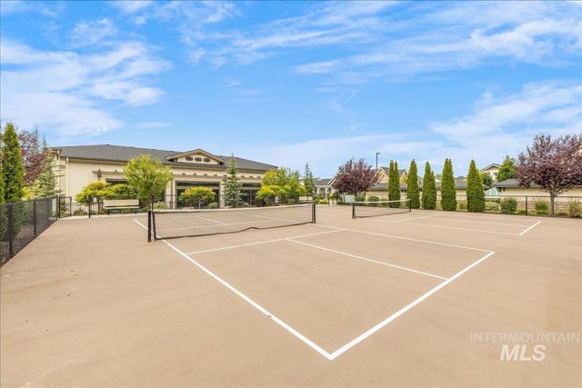 251 W Lockhart Lane, Meridian, ID 83646