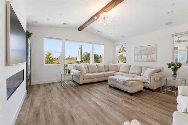 3102 Anastasia Way, Lincoln, CA 95648