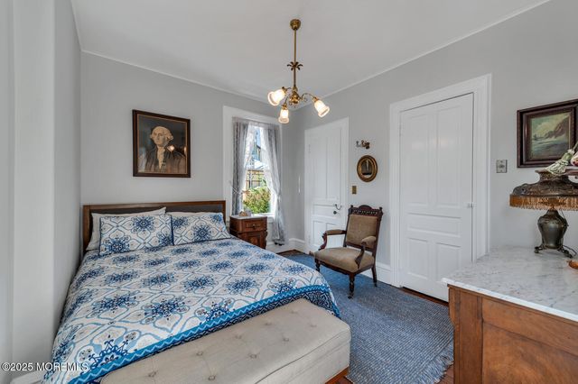 44 Ocean Pathway, Ocean Grove, NJ 07756