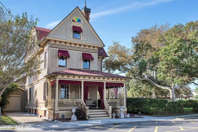 44 Ocean Pathway, Ocean Grove, NJ 07756