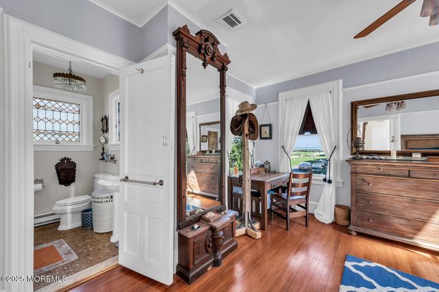 44 Ocean Pathway, Ocean Grove, NJ 07756