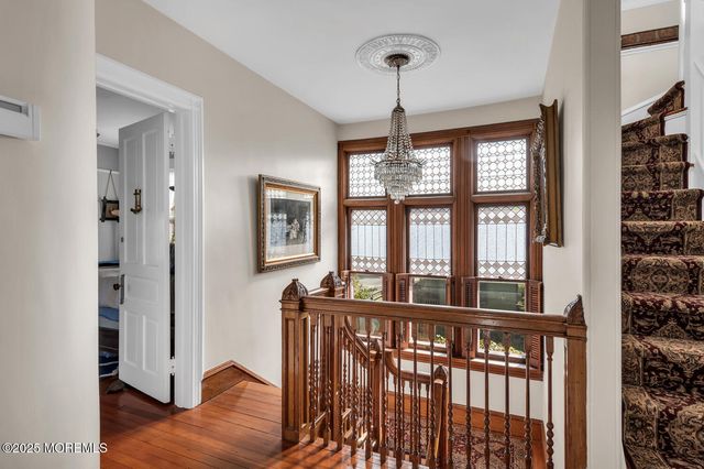 44 Ocean Pathway, Ocean Grove, NJ 07756
