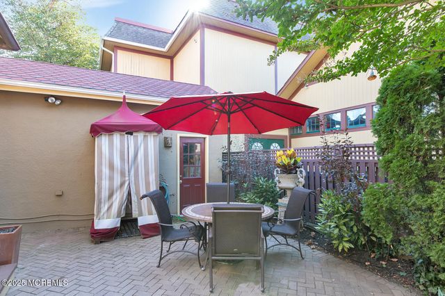 44 Ocean Pathway, Ocean Grove, NJ 07756