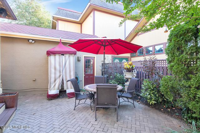 44 Ocean Pathway, Ocean Grove, NJ 07756