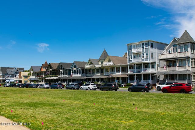 44 Ocean Pathway, Ocean Grove, NJ 07756