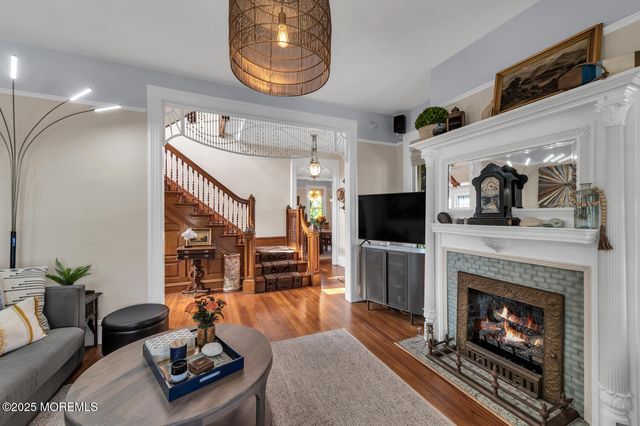 44 Ocean Pathway, Ocean Grove, NJ 07756