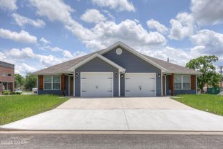 1004 W 3rd Street, Joplin, MO 64801