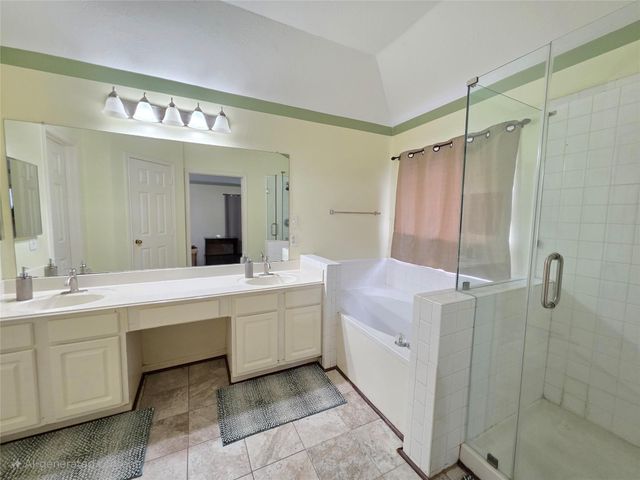 17226 Stratford Green Dr Drive, Sugar Land, TX 77498