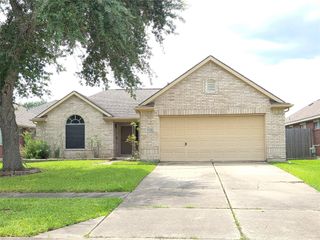 17226 Stratford Green Dr Drive, Sugar Land, TX 77498
