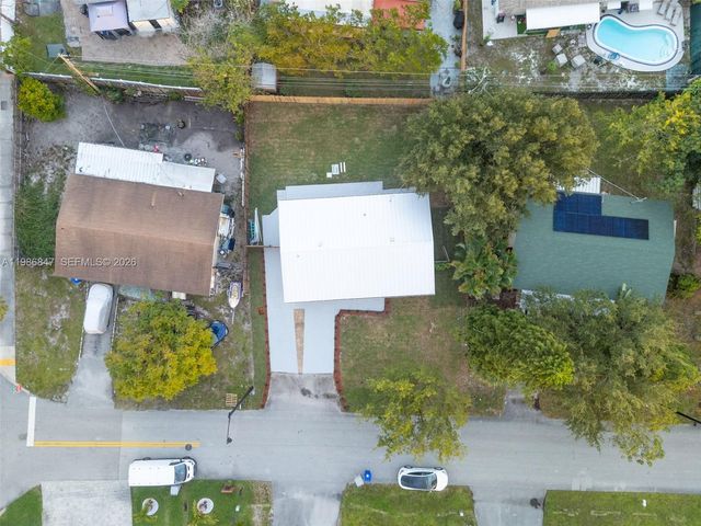 3180 NE 10th Ter, Pompano Beach, FL 33064