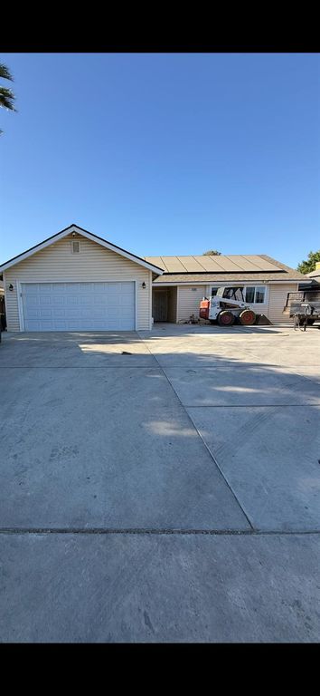 2662 Yerba Street, Selma, CA 93662