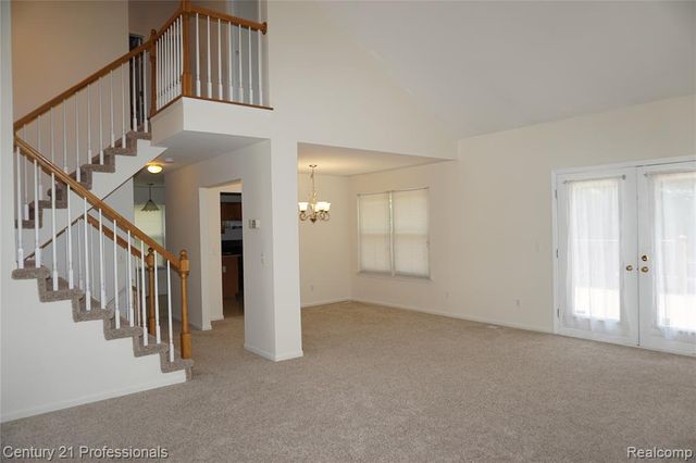 23244 Potomac Circle, Farmington, MI 48335