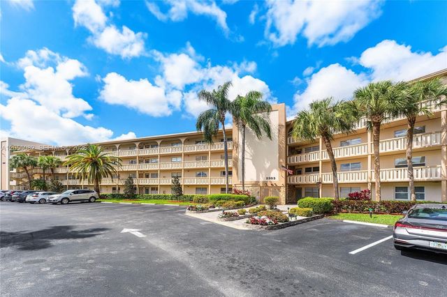 2303 Lucaya Ln H2, Coconut Creek, FL 33066