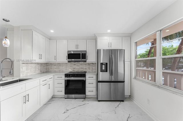 2303 Lucaya Ln H2, Coconut Creek, FL 33066