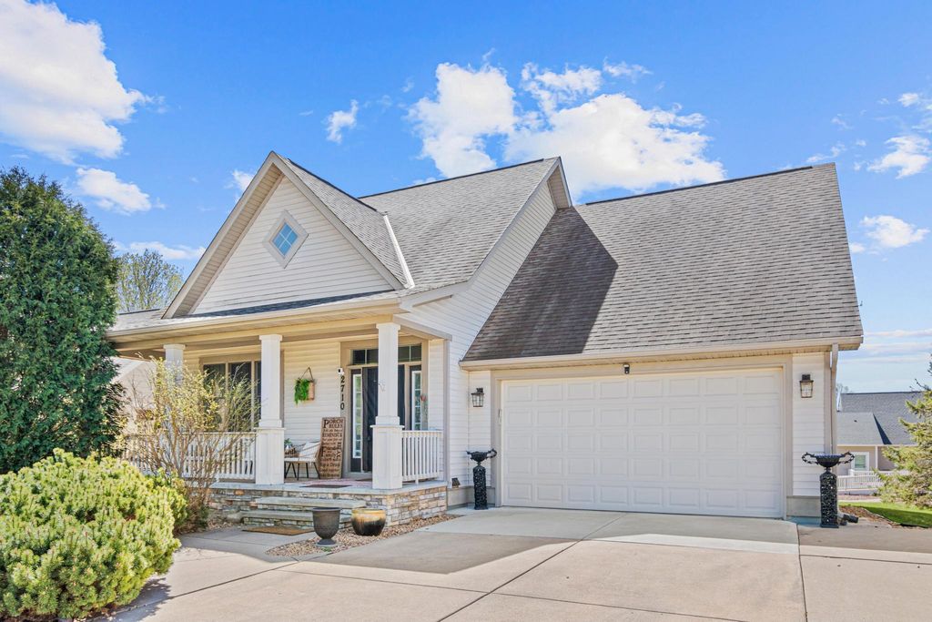 2710 Red Splendor Circle E, Maplewood, MN 55119 — photo 4