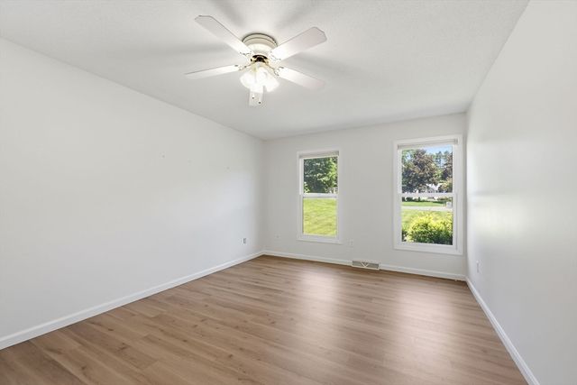 30 Cara Ln, Westfield, MA 01085