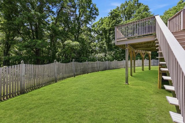 30 Cara Ln, Westfield, MA 01085