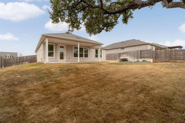 302 Barn Hill LOOP, Dripping Springs, TX 78620