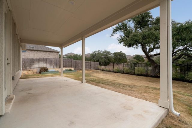 302 Barn Hill LOOP, Dripping Springs, TX 78620