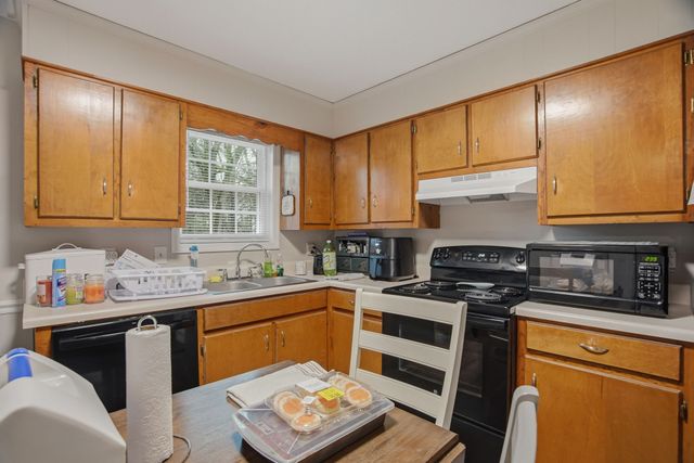 100 Gayla Ct, Portland, TN 37148