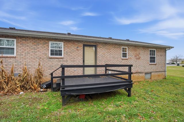 100 Gayla Ct, Portland, TN 37148