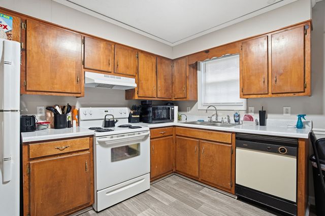 100 Gayla Ct, Portland, TN 37148