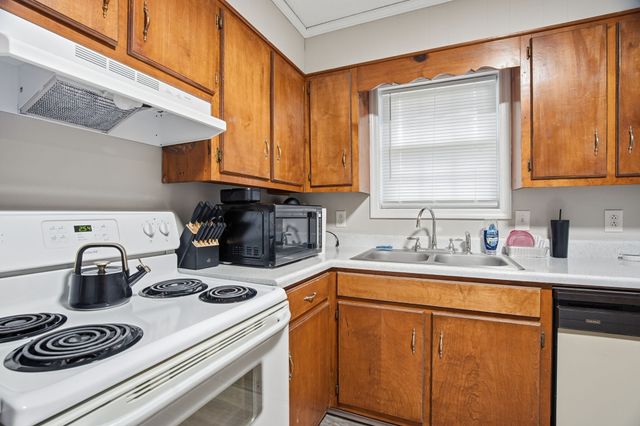 100 Gayla Ct, Portland, TN 37148