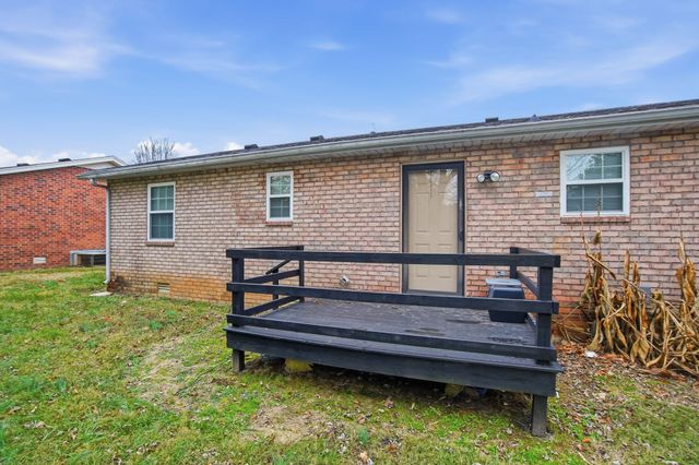 100 Gayla Ct, Portland, TN 37148