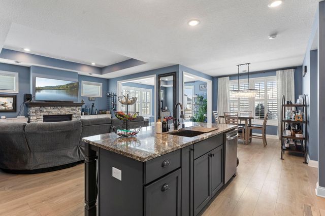 4491 Monarch Drive, Woodbury, MN 55129