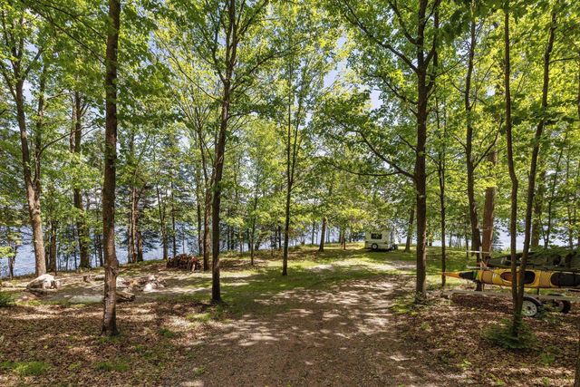 29396 Cherokee Rd, Bovey, MN 55709