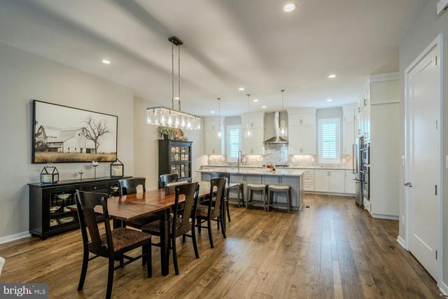 43917 MERCER RUN TER, Ashburn, VA 20147