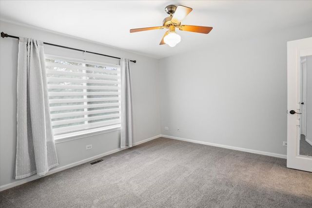 1609 Spaulding Road, Bartlett, IL 60103