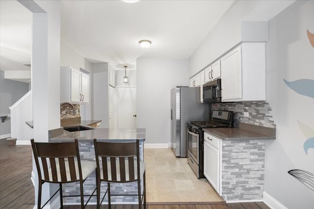 1609 Spaulding Road, Bartlett, IL 60103
