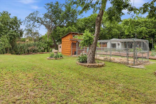 1005 1st Street, Princeton, TX 75407