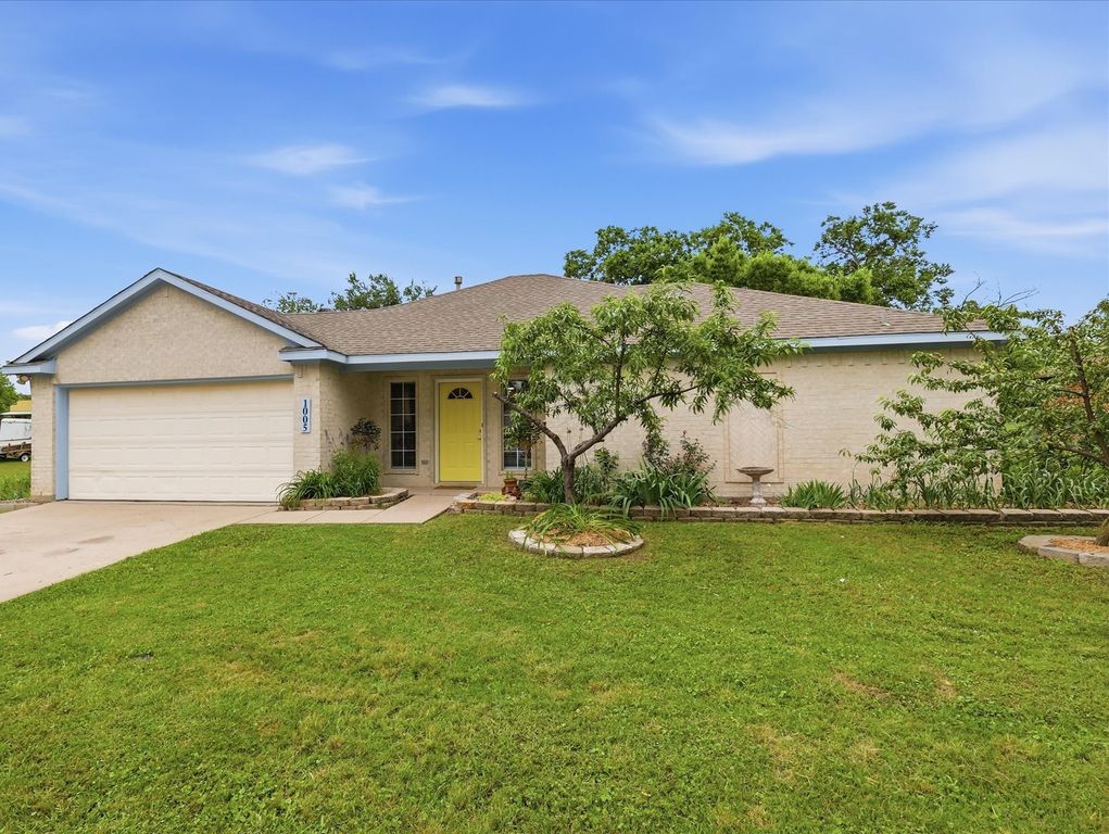 1005 1st Street, Princeton, TX 75407