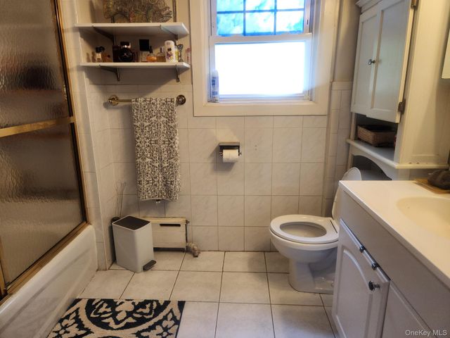 15 Rumsey Road, Yonkers, NY 10705