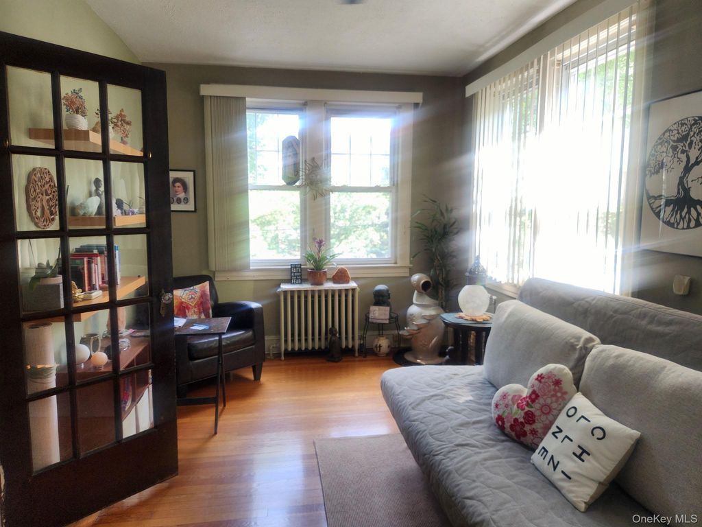 15 Rumsey Road, Yonkers, NY 10705 — photo 4