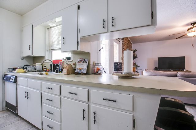 2013 N Van Buren Street, San Angelo, TX 76901