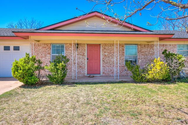 2013 N Van Buren Street, San Angelo, TX 76901
