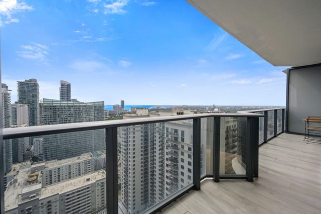 55 SW 9th Street 3705, Miami, FL 33130