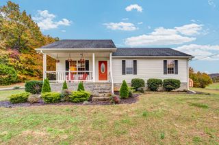 498 Bugger Ridge Rd, Mcminnville, TN 37110