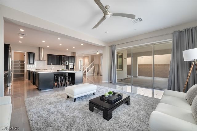 813 Horizon Canyon Drive, Henderson, NV 89052