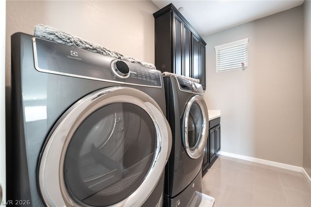 813 Horizon Canyon Drive, Henderson, NV 89052